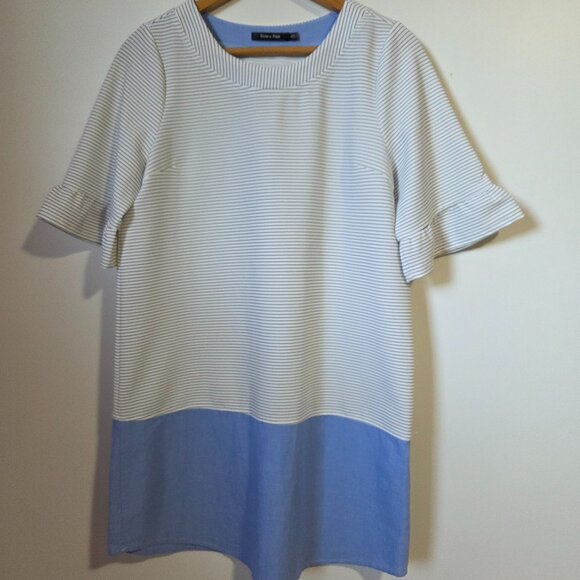 LIKE NEW DOE & RAE PINSTRIPED TUNIC / LONG LINE TOP SIZE SMALL - Picture 1 of 16